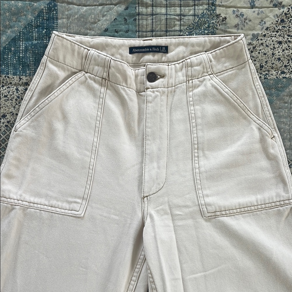 Abercrombie & Fitch Cream High-Waist Utility Pants